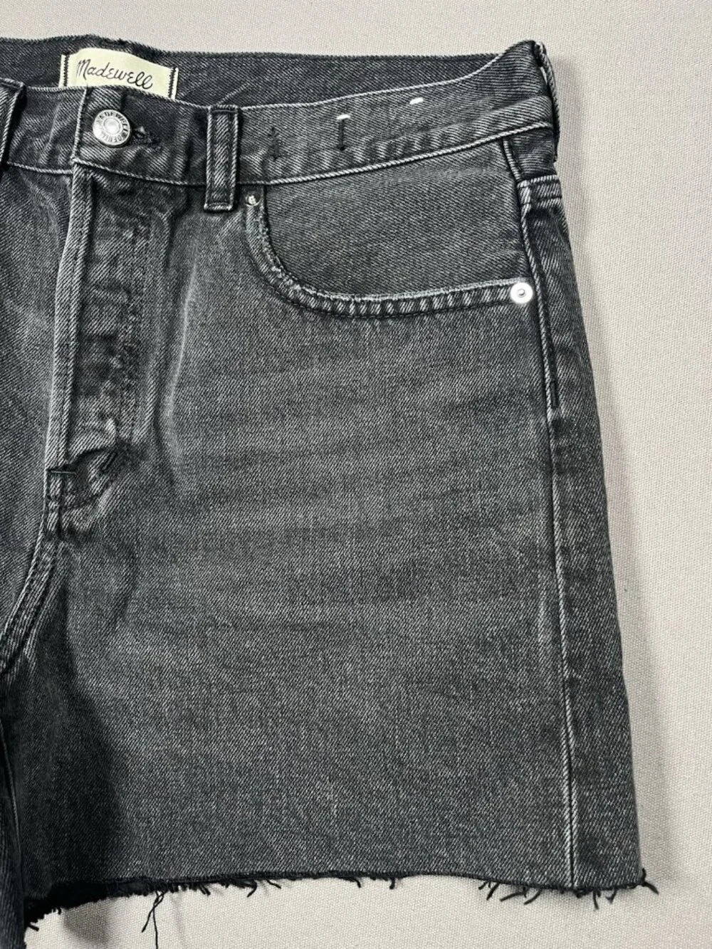 NWT Madewell The Brynn Long Black Levin Wash Jean Shorts Inseam 4